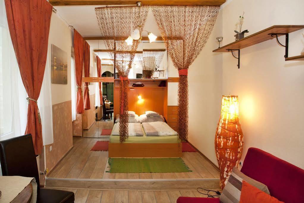 Margit Apartment Budapest Eksteriør billede